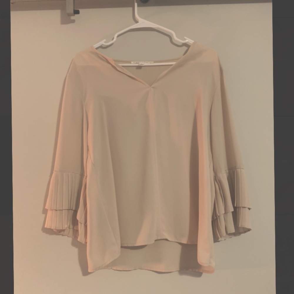 Business Chic Trumpet Sleeve Blouse
